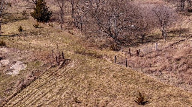 374 N 750 & 5 Parcels Road, Overbrook, KS 66524