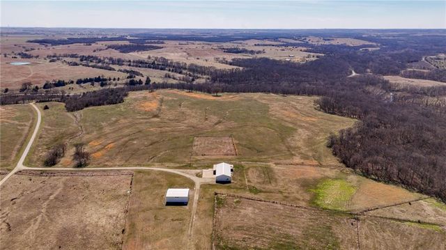 374 N 750 & 5 Parcels Road, Overbrook, KS 66524