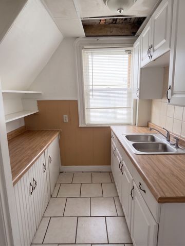 90 Princeton St, Boston, MA 02128