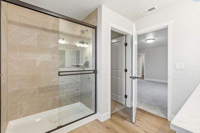 2834 S Penn St, Kennewick, WA 99338