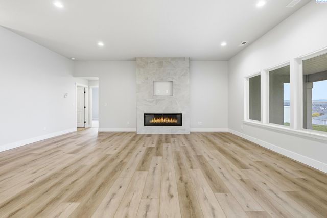 2834 S Penn St, Kennewick, WA 99338