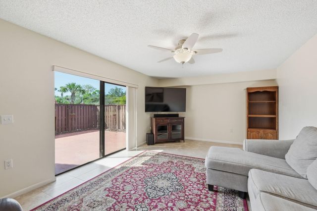 2904 SW Sunset Trace Circle, Palm City, FL 34990
