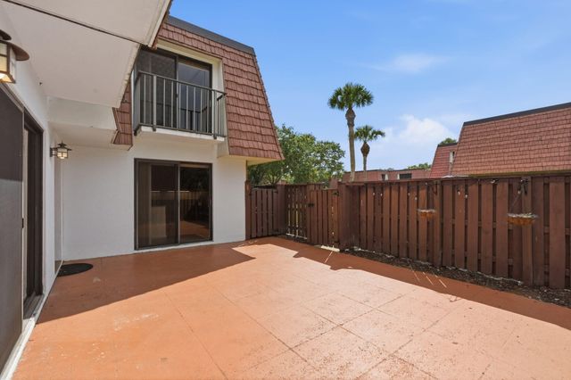 2904 SW Sunset Trace Circle, Palm City, FL 34990