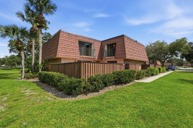 2904 SW Sunset Trace Circle, Palm City, FL 34990