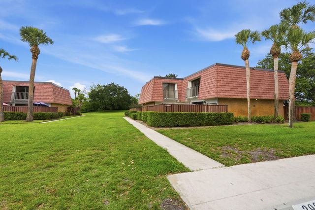 2904 SW Sunset Trace Circle, Palm City, FL 34990