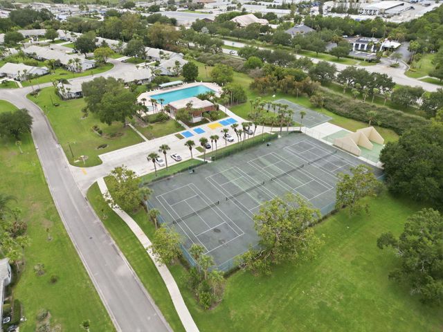 2904 SW Sunset Trace Circle, Palm City, FL 34990