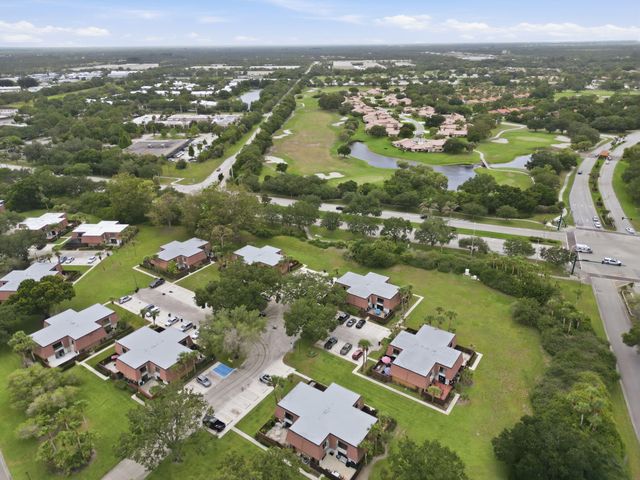 2904 SW Sunset Trace Circle, Palm City, FL 34990