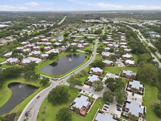 2904 SW Sunset Trace Circle, Palm City, FL 34990