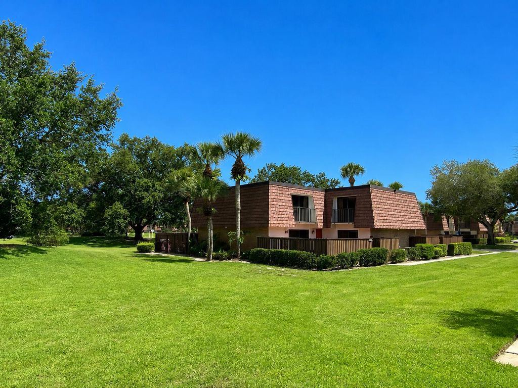 2904 SW Sunset Trace Circle, Palm City, FL 34990