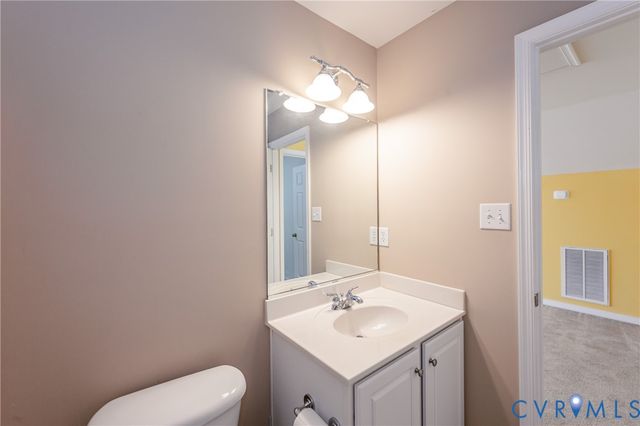 4724 Coachmans Landing Ct, Glen Allen, VA 23059