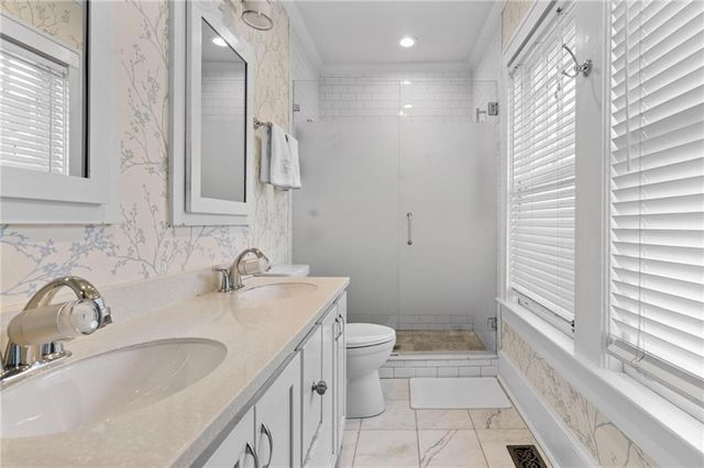 40 Peachtree Hills Avenue NE, Atlanta, GA 30305