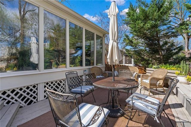40 Peachtree Hills Avenue NE, Atlanta, GA 30305