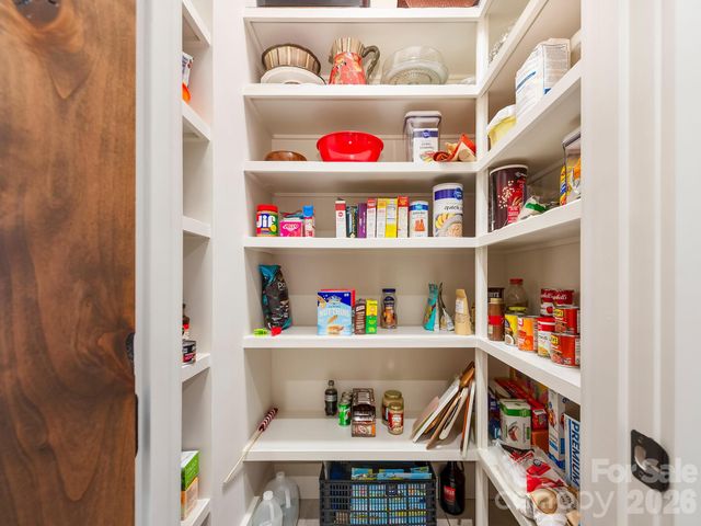 567 Wild River Run, Marshall, NC 28753