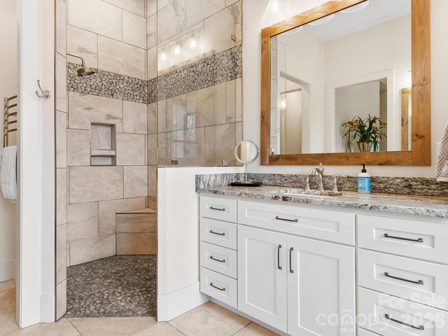 567 Wild River Run, Marshall, NC 28753