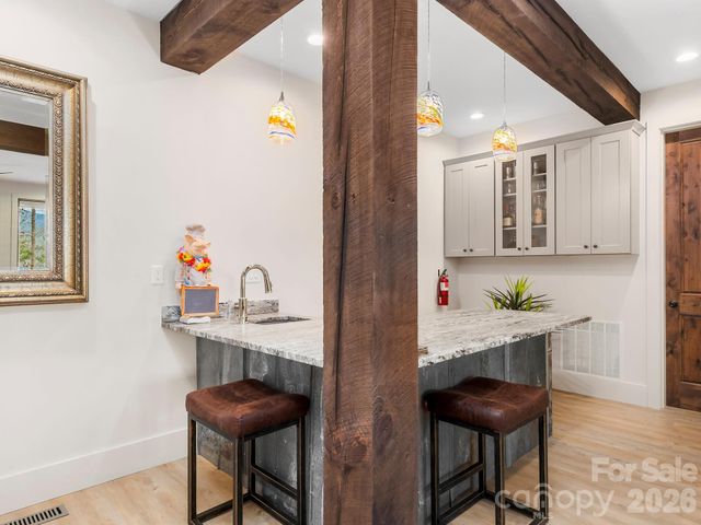 567 Wild River Run, Marshall, NC 28753