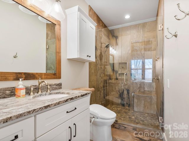 567 Wild River Run, Marshall, NC 28753