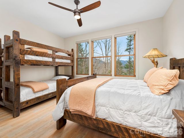 567 Wild River Run, Marshall, NC 28753