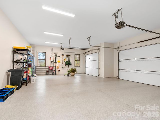 567 Wild River Run, Marshall, NC 28753