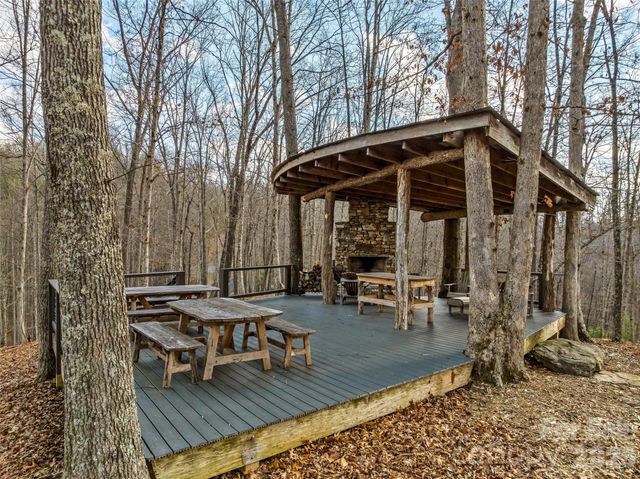 567 Wild River Run, Marshall, NC 28753