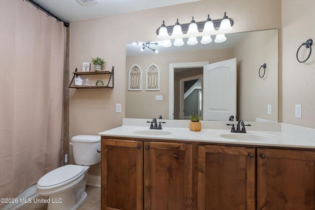 4558 Bakersfield Drive, Nesbit, MS 38651