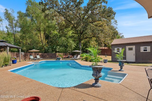 4558 Bakersfield Drive, Nesbit, MS 38651