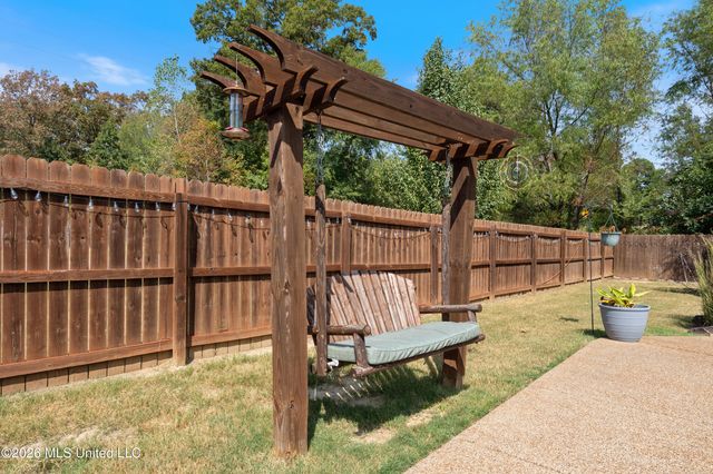 4558 Bakersfield Drive, Nesbit, MS 38651