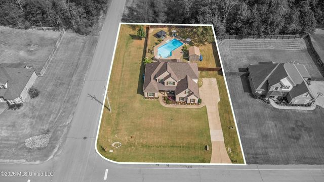 4558 Bakersfield Drive, Nesbit, MS 38651