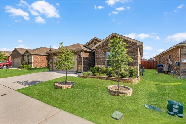 6220 Blacksmith Avenue, Fort Worth, TX 76179