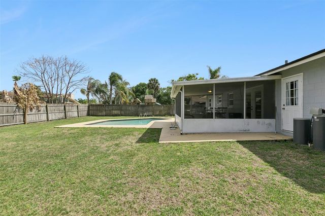 102 N SILVER CLUSTER COURT, Longwood, FL 32750