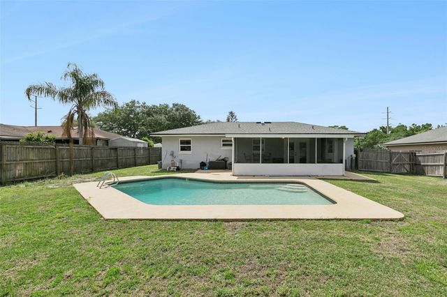 102 N SILVER CLUSTER COURT, Longwood, FL 32750