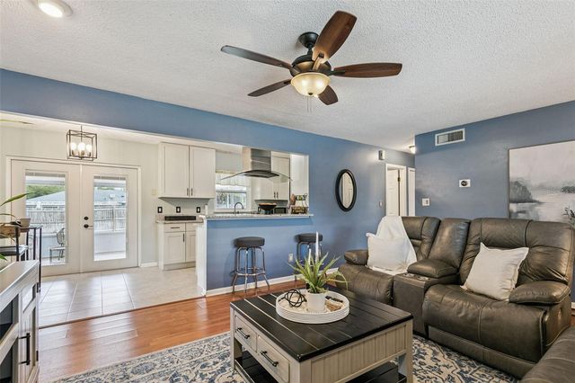 102 N SILVER CLUSTER COURT, Longwood, FL 32750