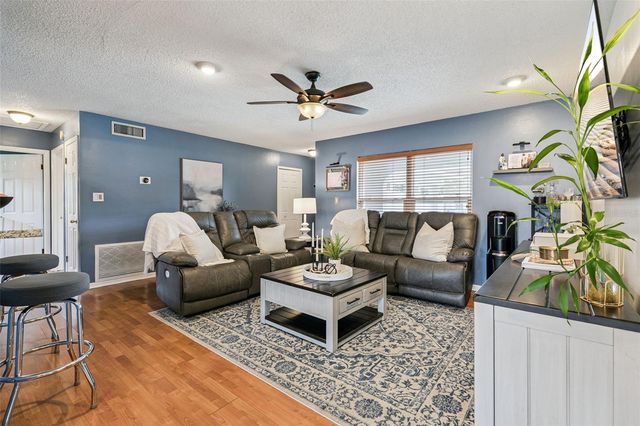 102 N SILVER CLUSTER COURT, Longwood, FL 32750