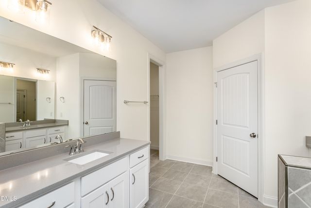 27 Steppe Way 59, Garner, NC 27529