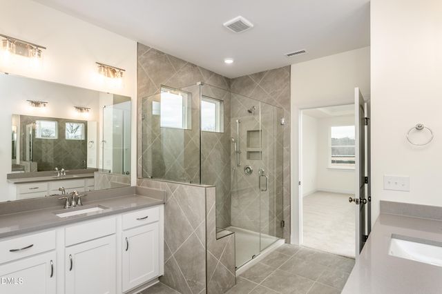 27 Steppe Way 59, Garner, NC 27529