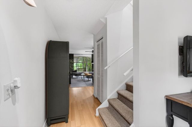 6621 Via Regina 6621, Boca Raton, FL 33433