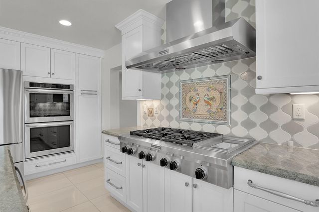 8631 Steeplechase Drive, Palm Beach Gardens, FL 33418