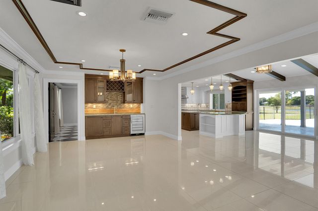 8631 Steeplechase Drive, Palm Beach Gardens, FL 33418