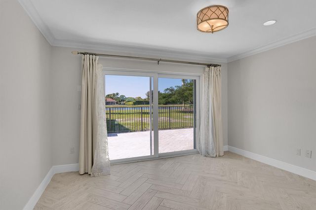 8631 Steeplechase Drive, Palm Beach Gardens, FL 33418