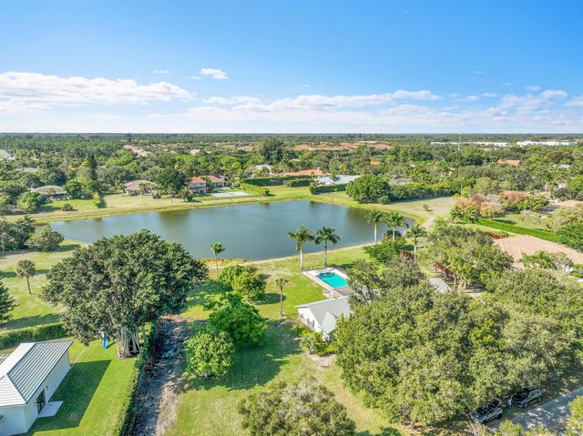 8631 Steeplechase Drive, Palm Beach Gardens, FL 33418