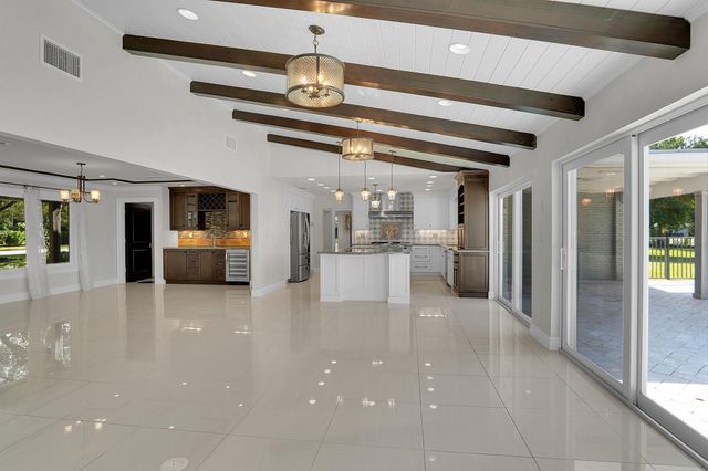 8631 Steeplechase Drive, Palm Beach Gardens, FL 33418