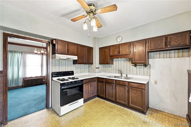 27 Ludington Street, Buffalo, NY 14206