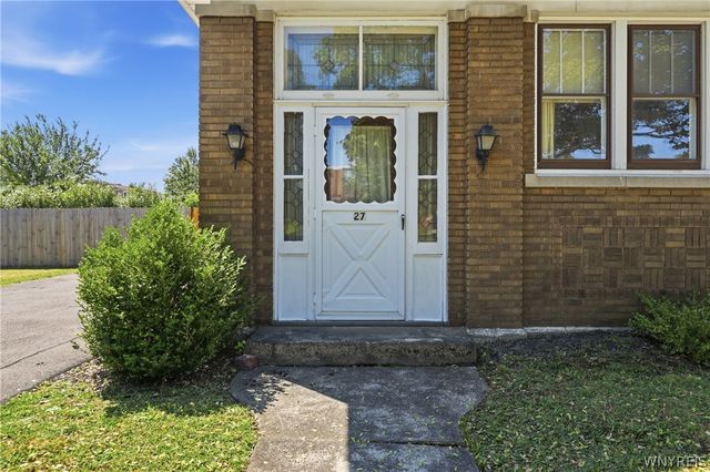 27 Ludington Street, Buffalo, NY 14206