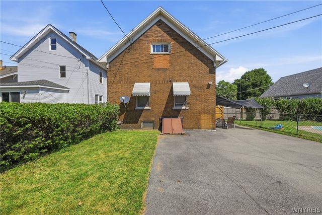 27 Ludington Street, Buffalo, NY 14206