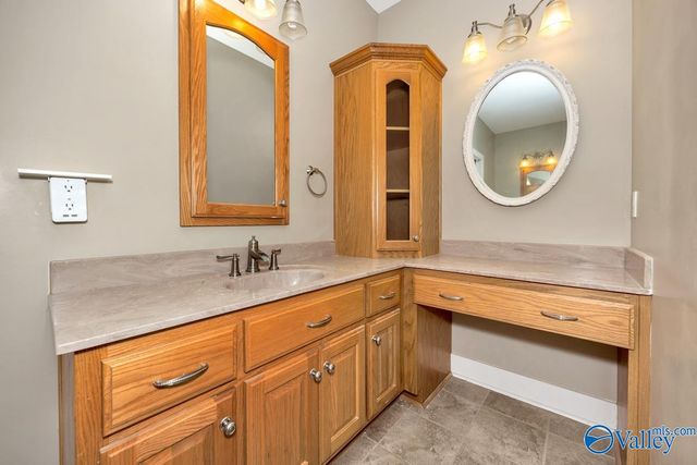 498 Beth Road, New Market, AL 35761