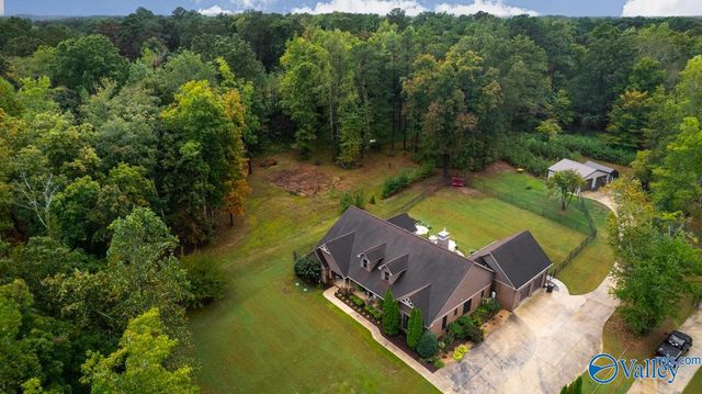 498 Beth Road, New Market, AL 35761