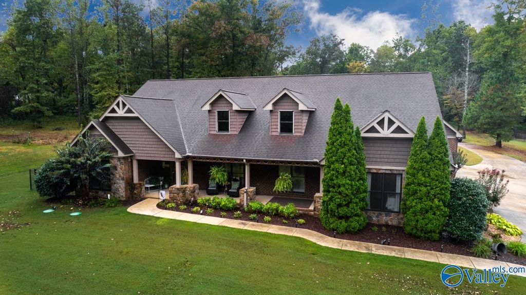 498 Beth Road, New Market, AL 35761