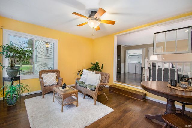 1707 S Briarwood Drive, Warsaw, IN 46580