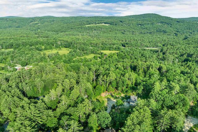 21 Birch Tree Lane, Hillsborough, NH 03244