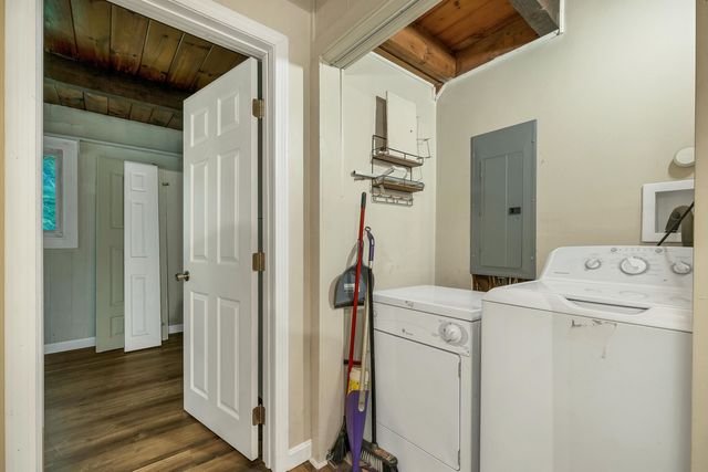 21 Birch Tree Lane, Hillsborough, NH 03244