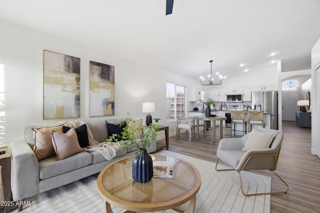 17012 S 27TH Place, Phoenix, AZ 85048